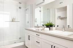 King Bed|Chef's Kitchen|2-Car Garage|1650 Sq Ft - Image 3