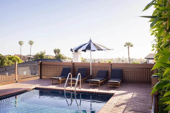Pool & Palmz|Hot Tub|Fire Pit|Chefs Kitchen|6 beds - Image 4